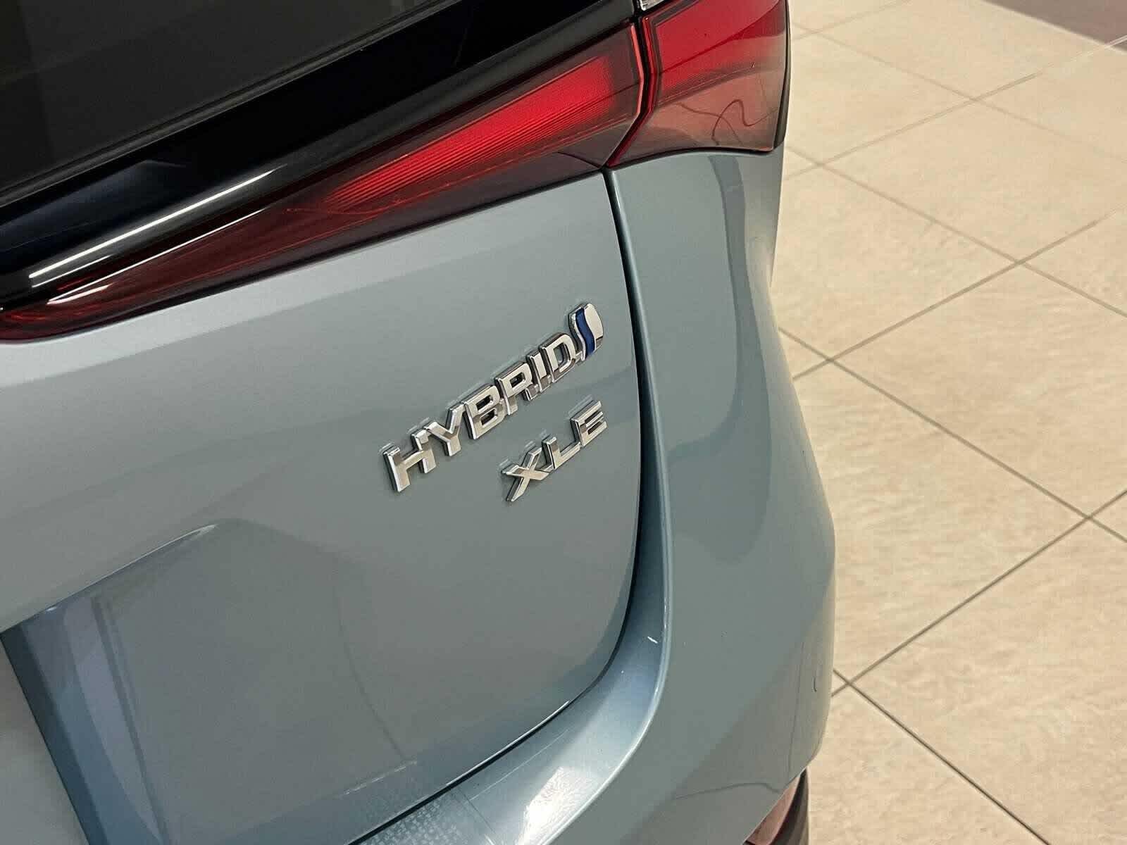 2022 Toyota Prius XLE