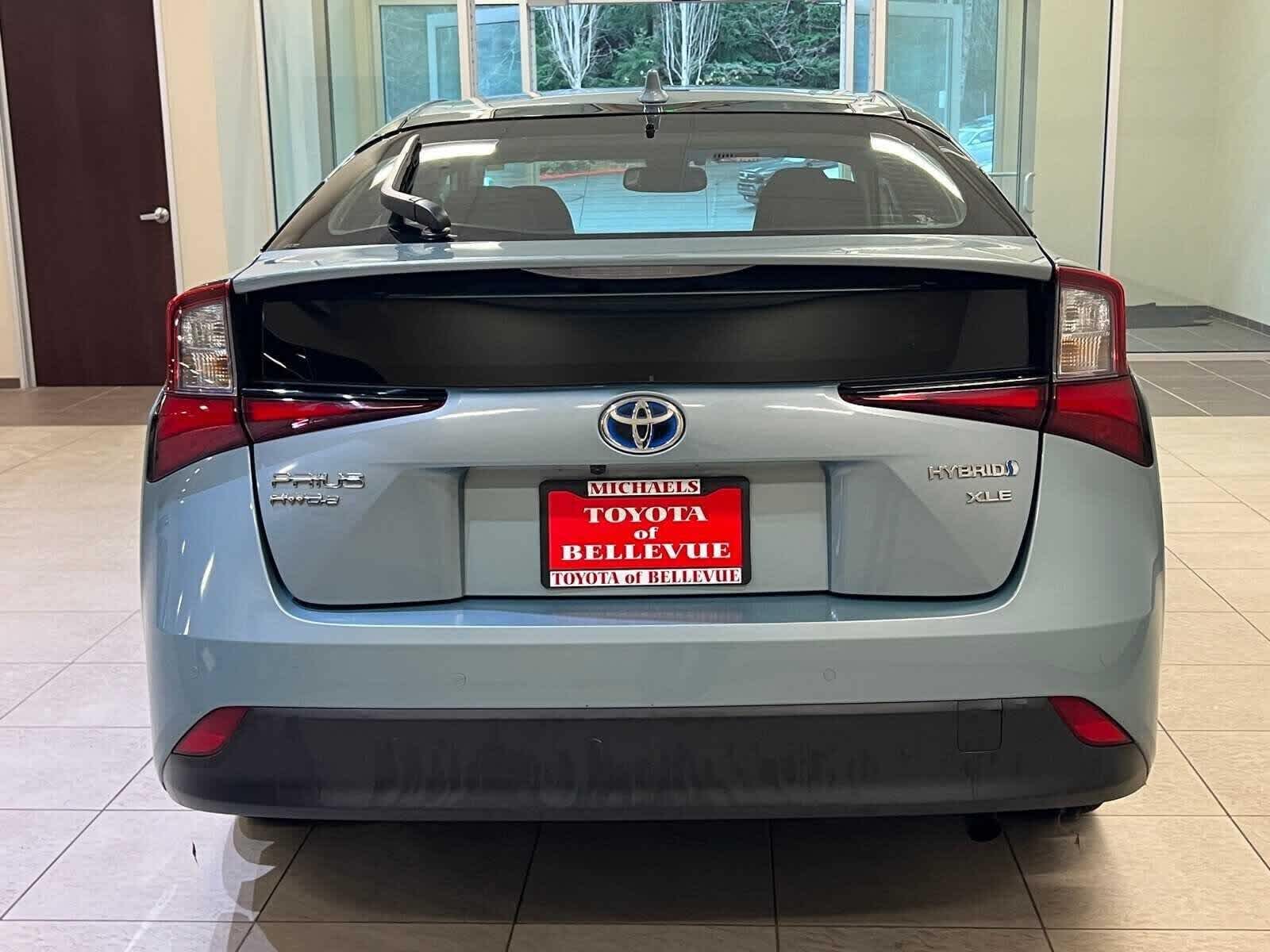 2022 Toyota Prius XLE