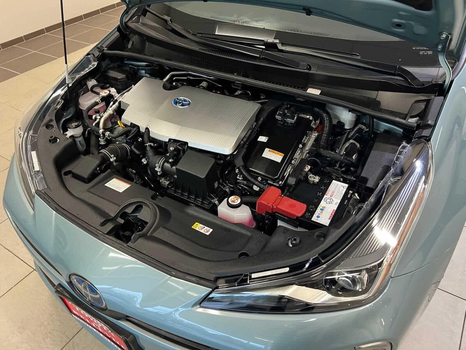 2022 Toyota Prius XLE