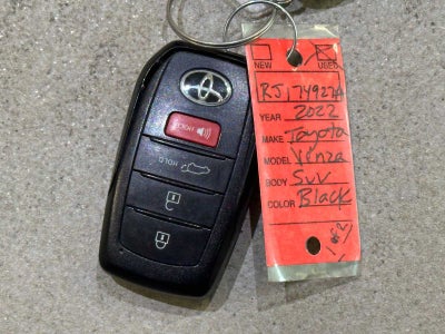2024 Toyota Venza XLE