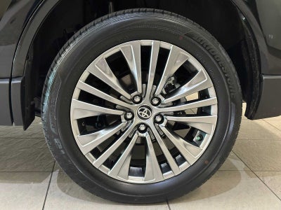 2024 Toyota Venza XLE