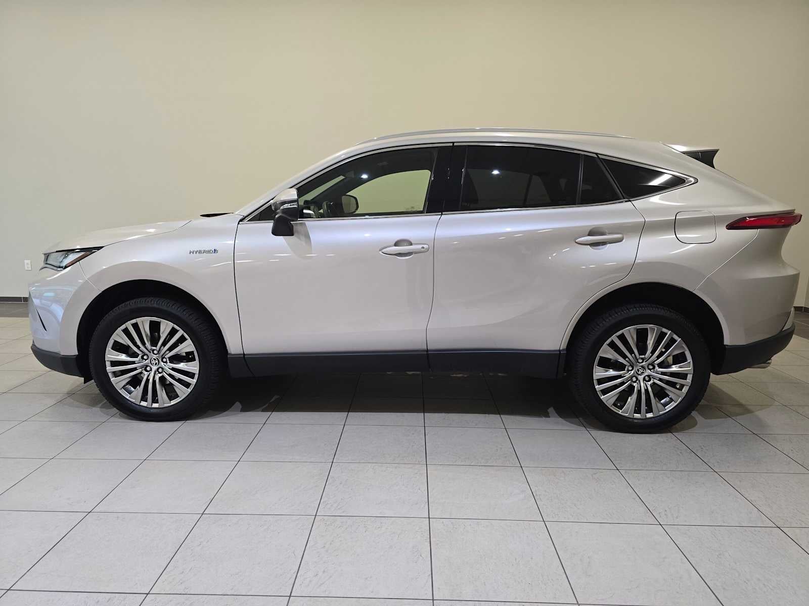 2021 Toyota Venza XLE