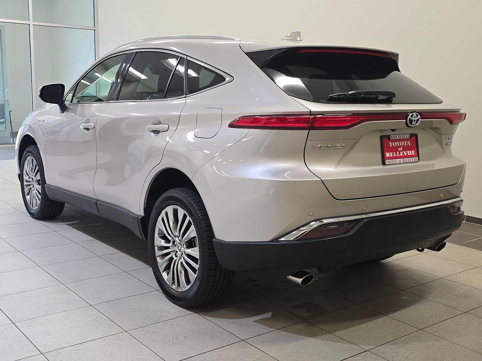 2021 Toyota Venza XLE
