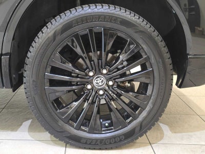 2023 Toyota Venza Nightshade