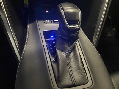 2024 Toyota Venza LE