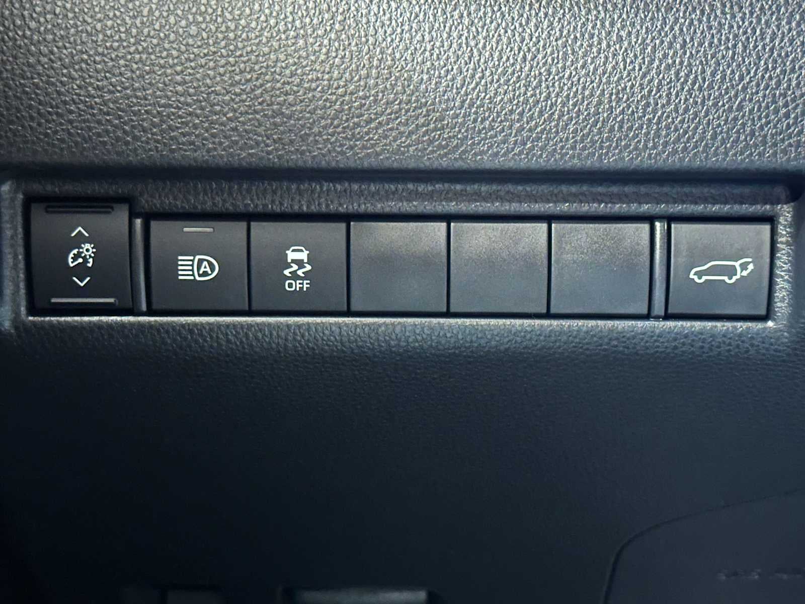 2024 Toyota Venza LE