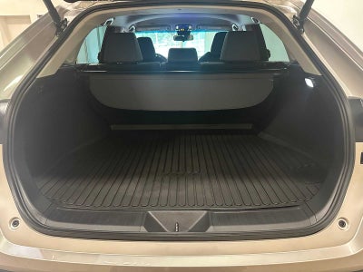 2024 Toyota Venza LE