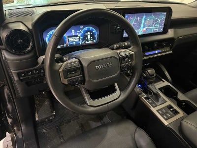 2025 Toyota Land Cruiser 4WD (Natl)