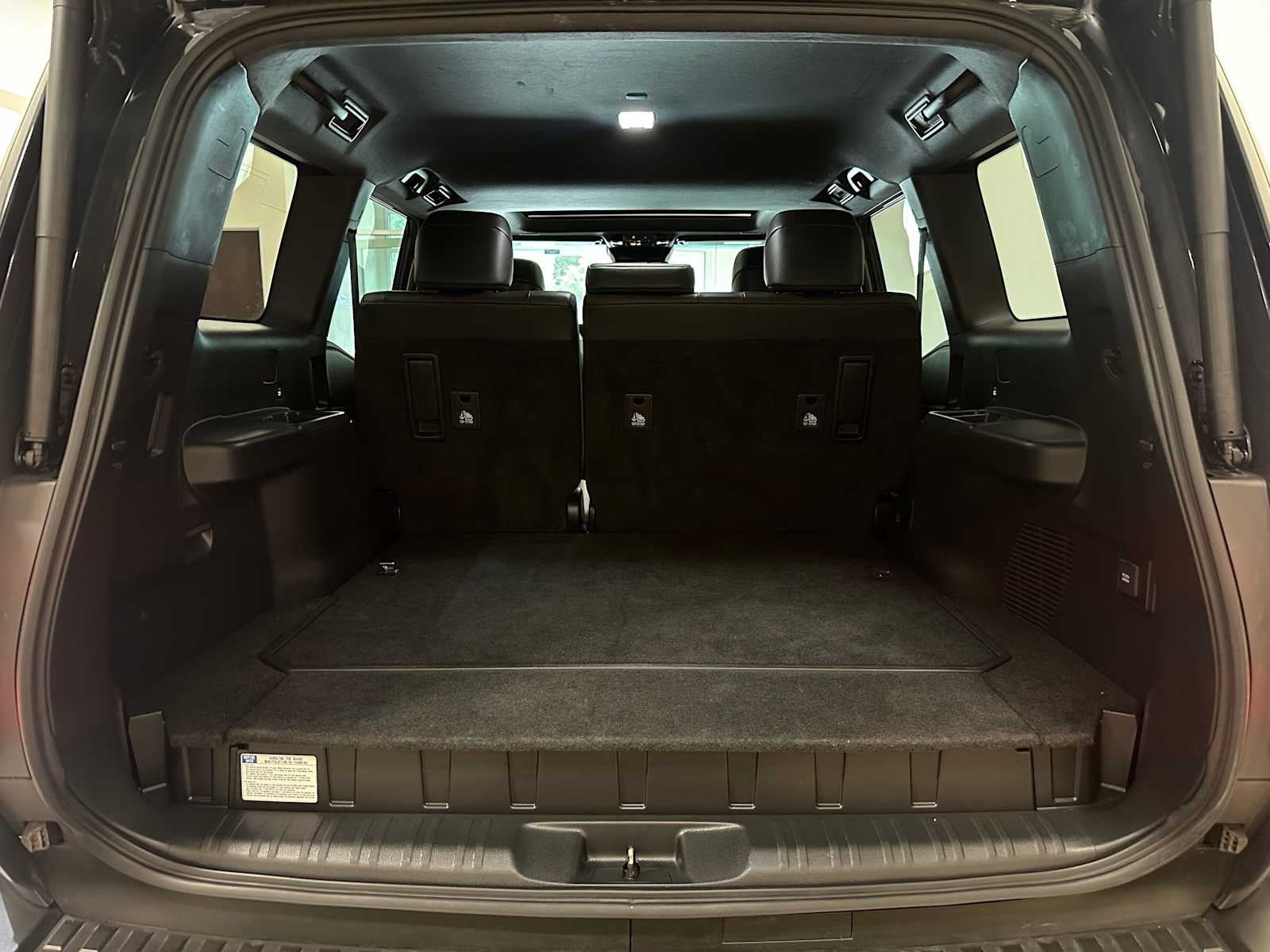 2025 Toyota Land Cruiser 4WD (Natl)