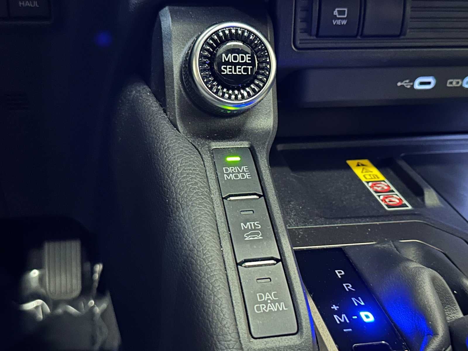 2024 Toyota Land Cruiser 4WD (Natl)