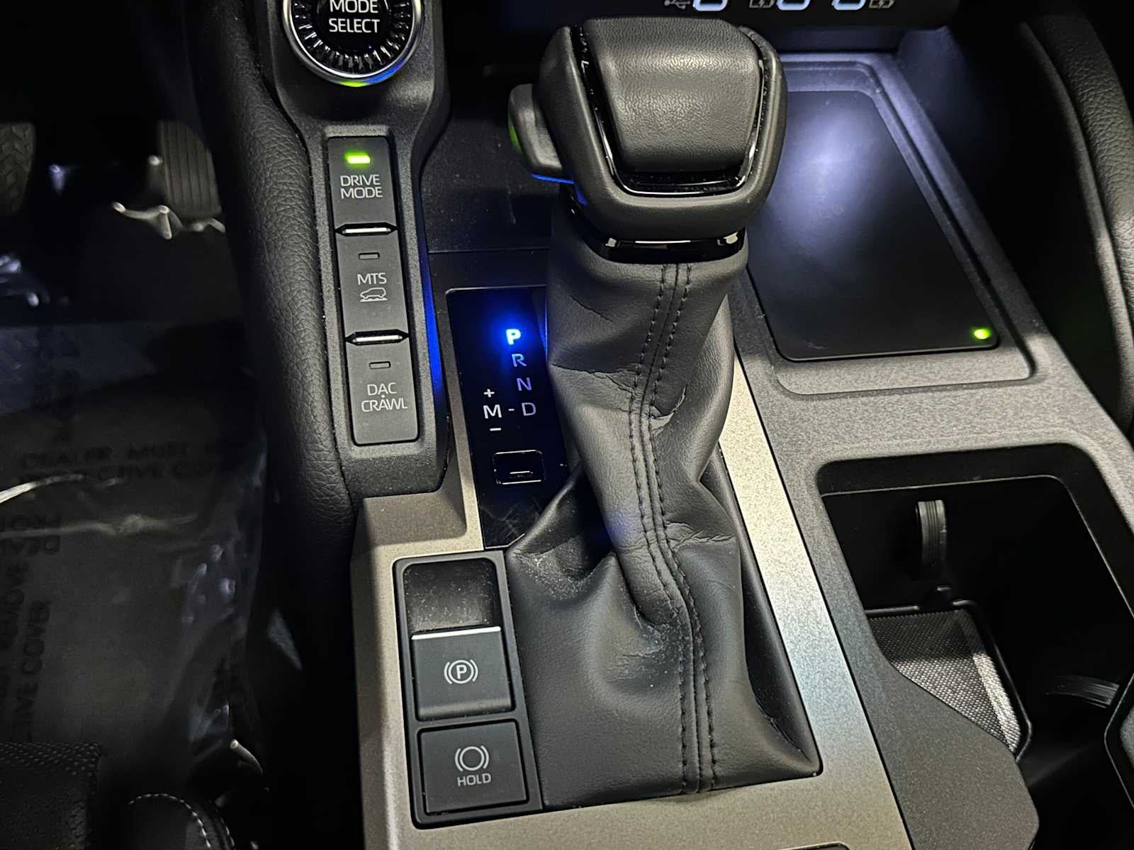 2024 Toyota Land Cruiser 4WD (Natl)