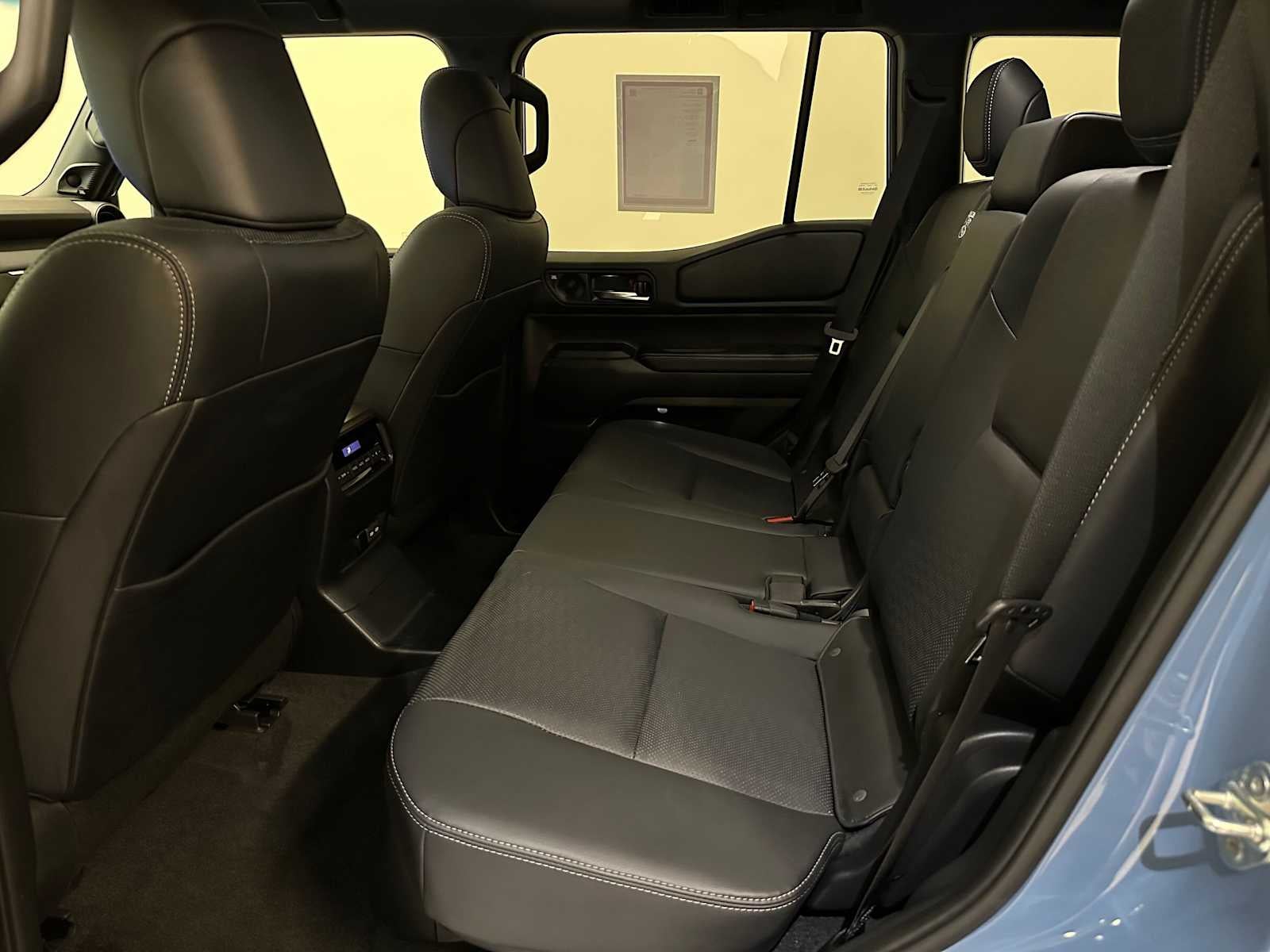 2024 Toyota Land Cruiser 4WD (Natl)