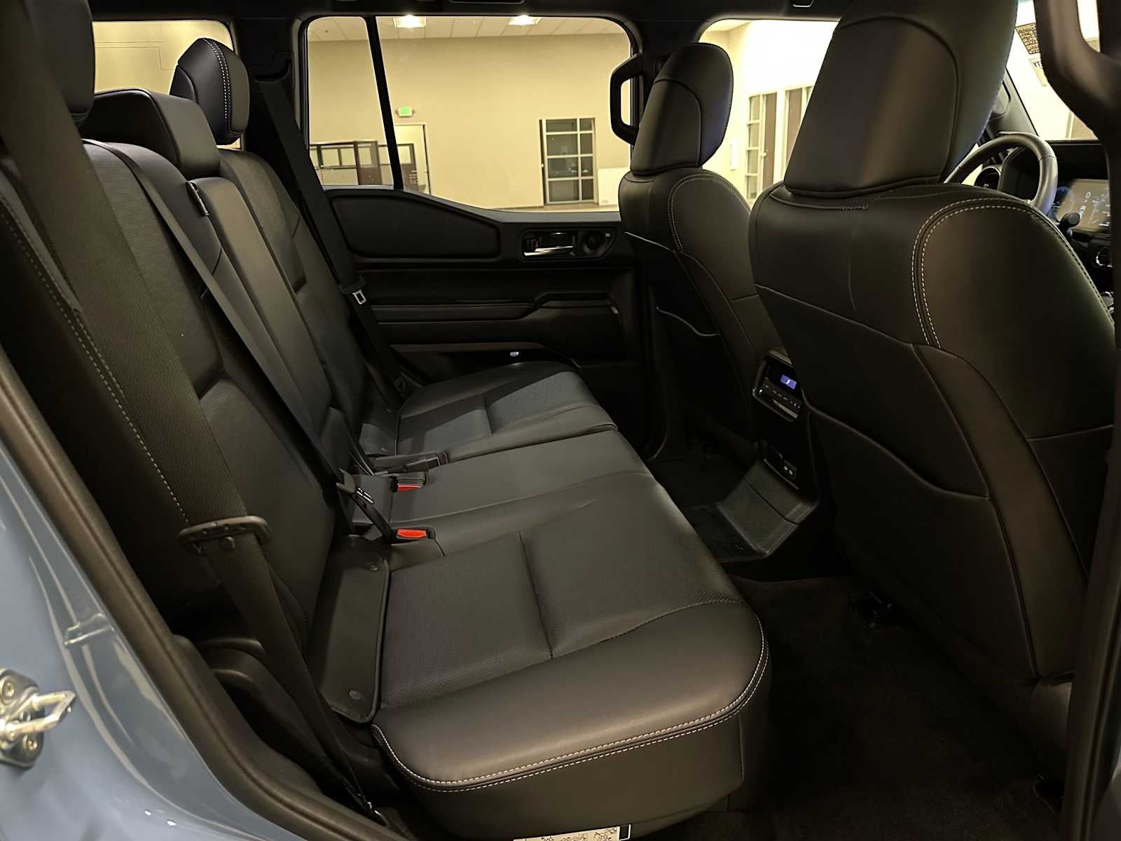 2024 Toyota Land Cruiser 4WD (Natl)