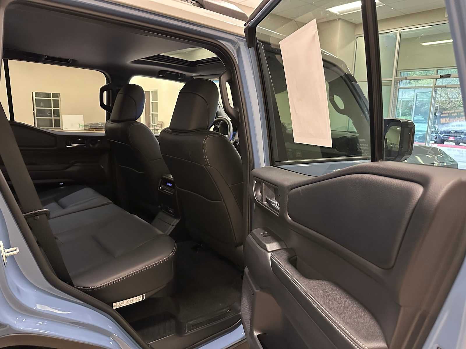 2024 Toyota Land Cruiser 4WD (Natl)