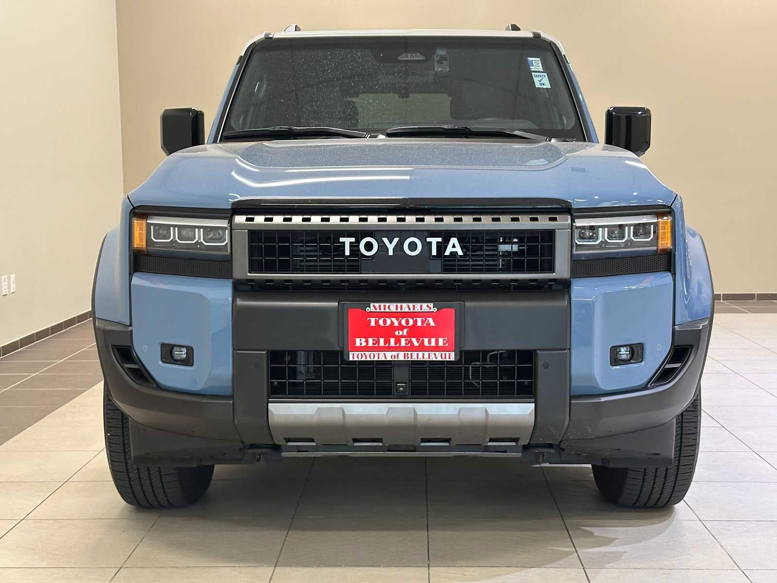 2024 Toyota Land Cruiser 4WD (Natl)