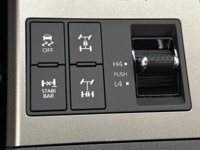 2026 Toyota Land Cruiser 4WD (Natl)