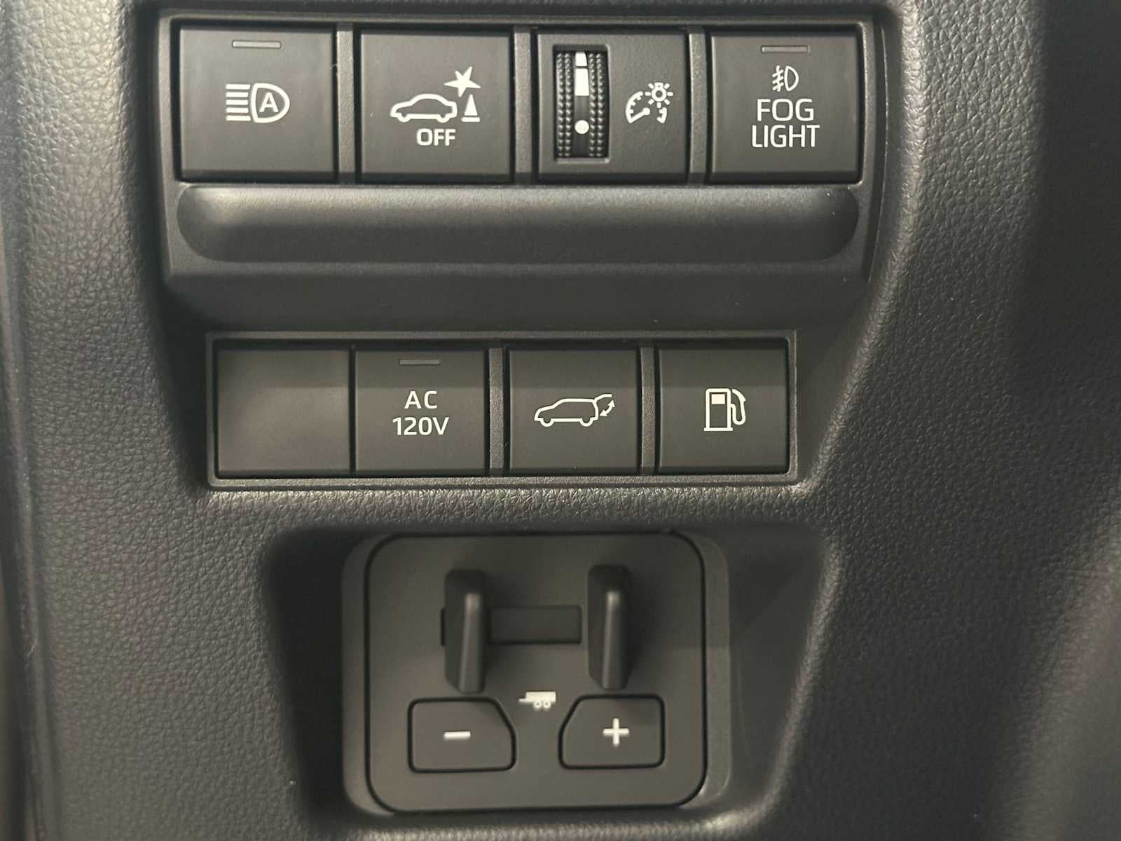 2026 Toyota Land Cruiser 4WD (Natl)