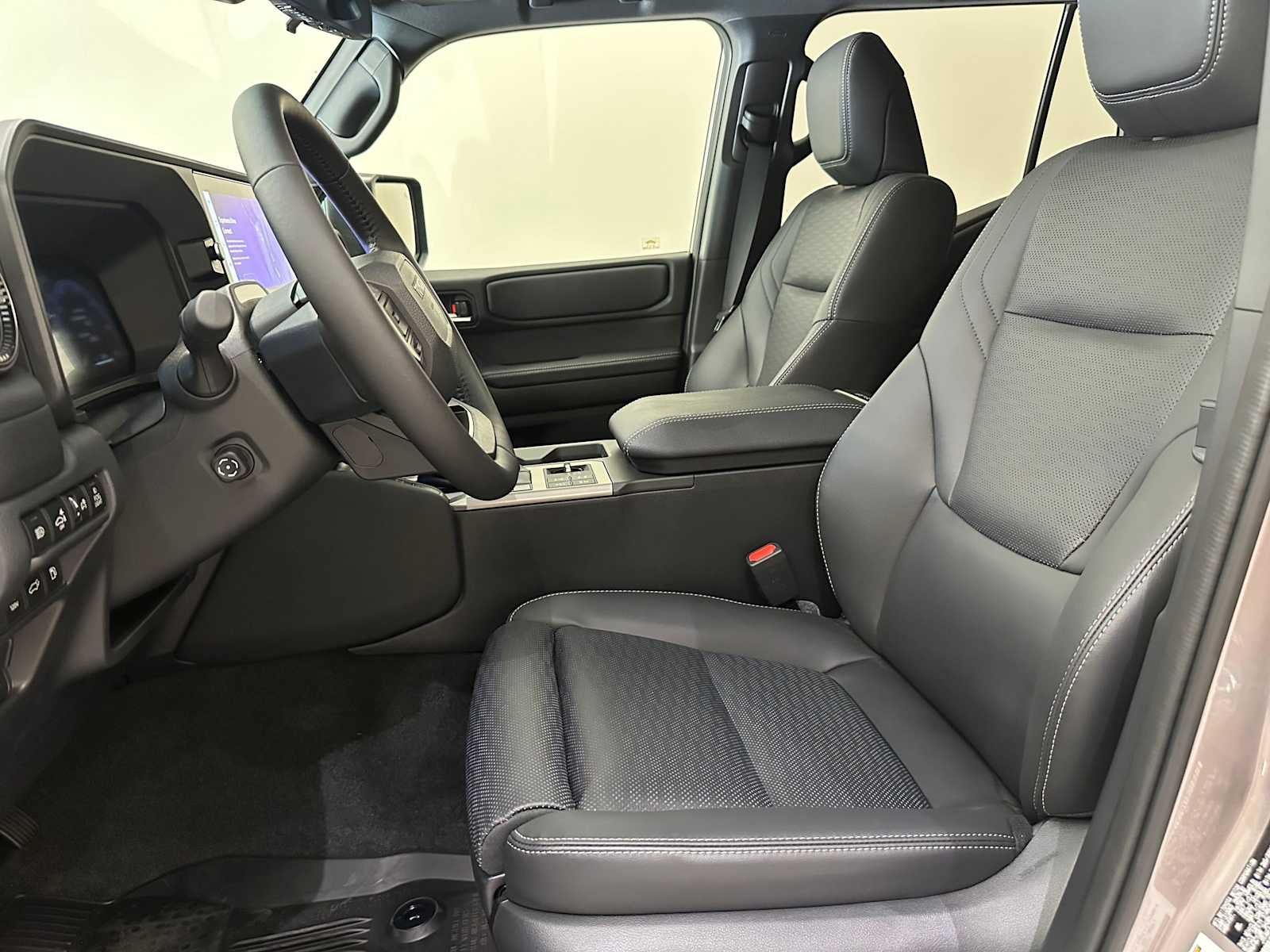 2026 Toyota Land Cruiser 4WD (Natl)
