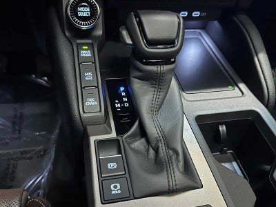 2025 Toyota Land Cruiser 4WD (Natl)