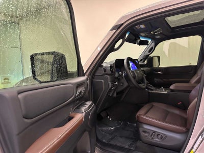 2025 Toyota Land Cruiser 4WD (Natl)