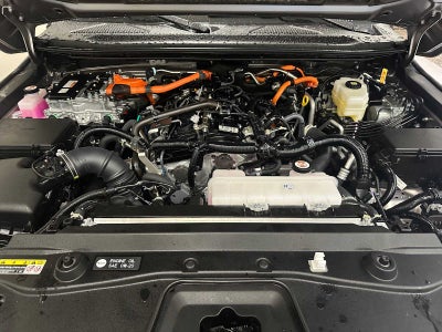 2025 Toyota Land Cruiser 4WD (Natl)