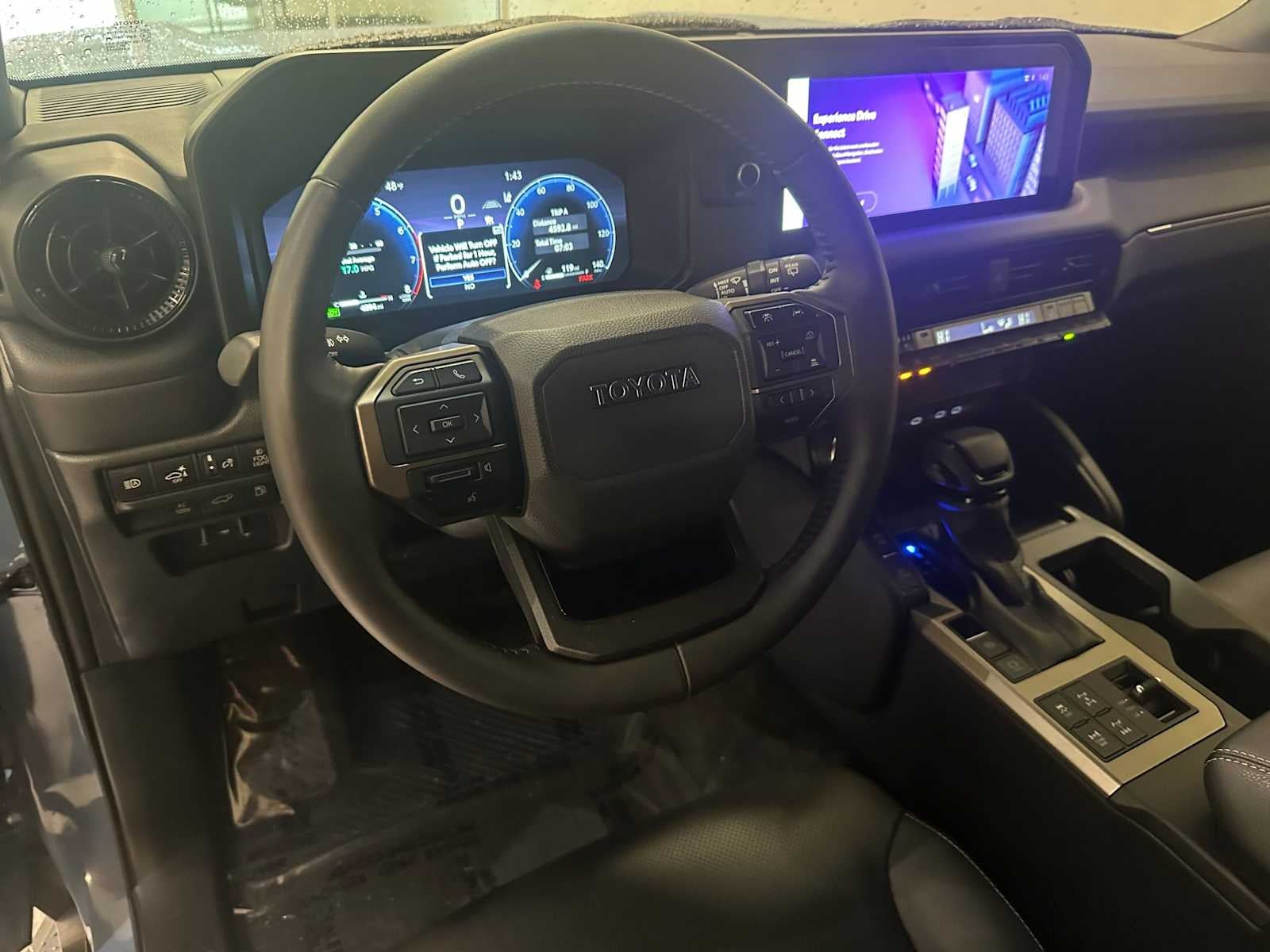 2025 Toyota Land Cruiser 4WD (Natl)