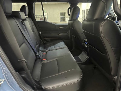 2025 Toyota Land Cruiser 4WD (Natl)