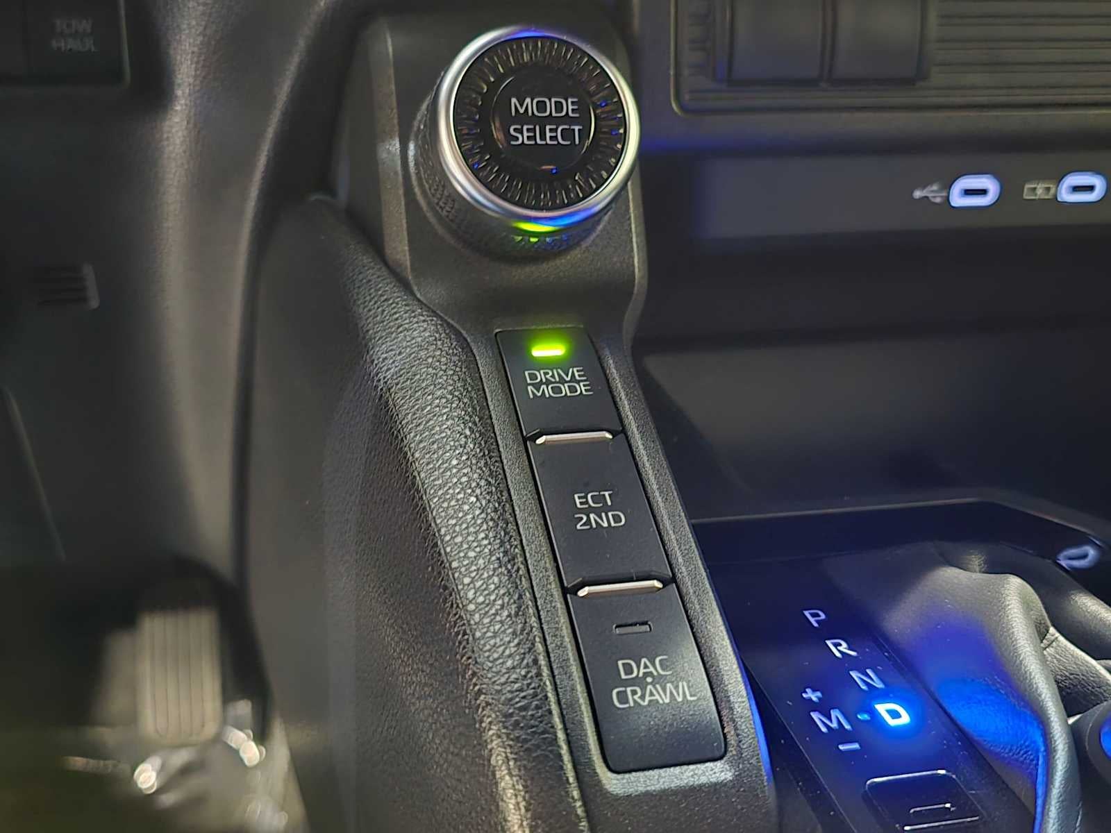 2024 Toyota Land Cruiser 4WD (Natl)