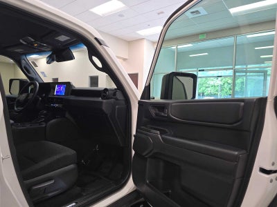 2024 Toyota Land Cruiser 4WD (Natl)