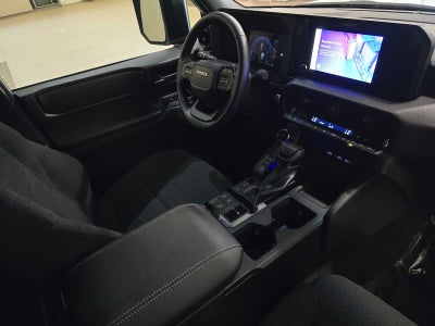 2024 Toyota Land Cruiser 4WD (Natl)