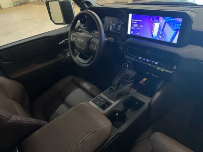 2025 Toyota Land Cruiser 4WD (Natl)