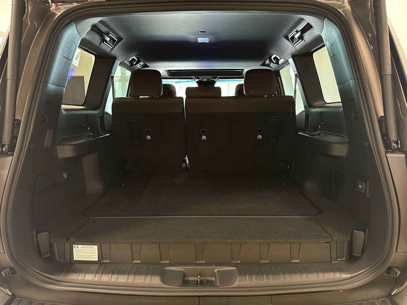 2025 Toyota Land Cruiser 4WD (Natl)