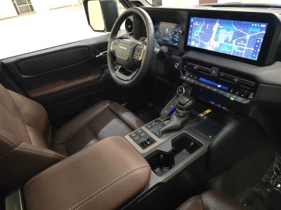 2026 Toyota Land Cruiser 4WD (Natl)