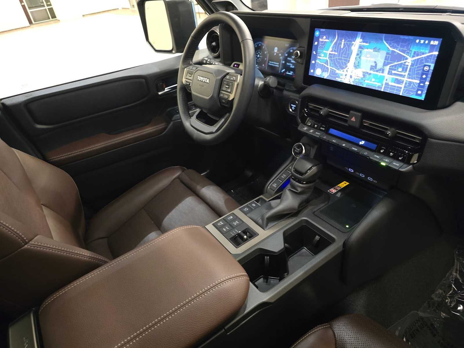 2026 Toyota Land Cruiser 4WD (Natl)