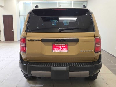 2026 Toyota Land Cruiser 4WD (Natl)