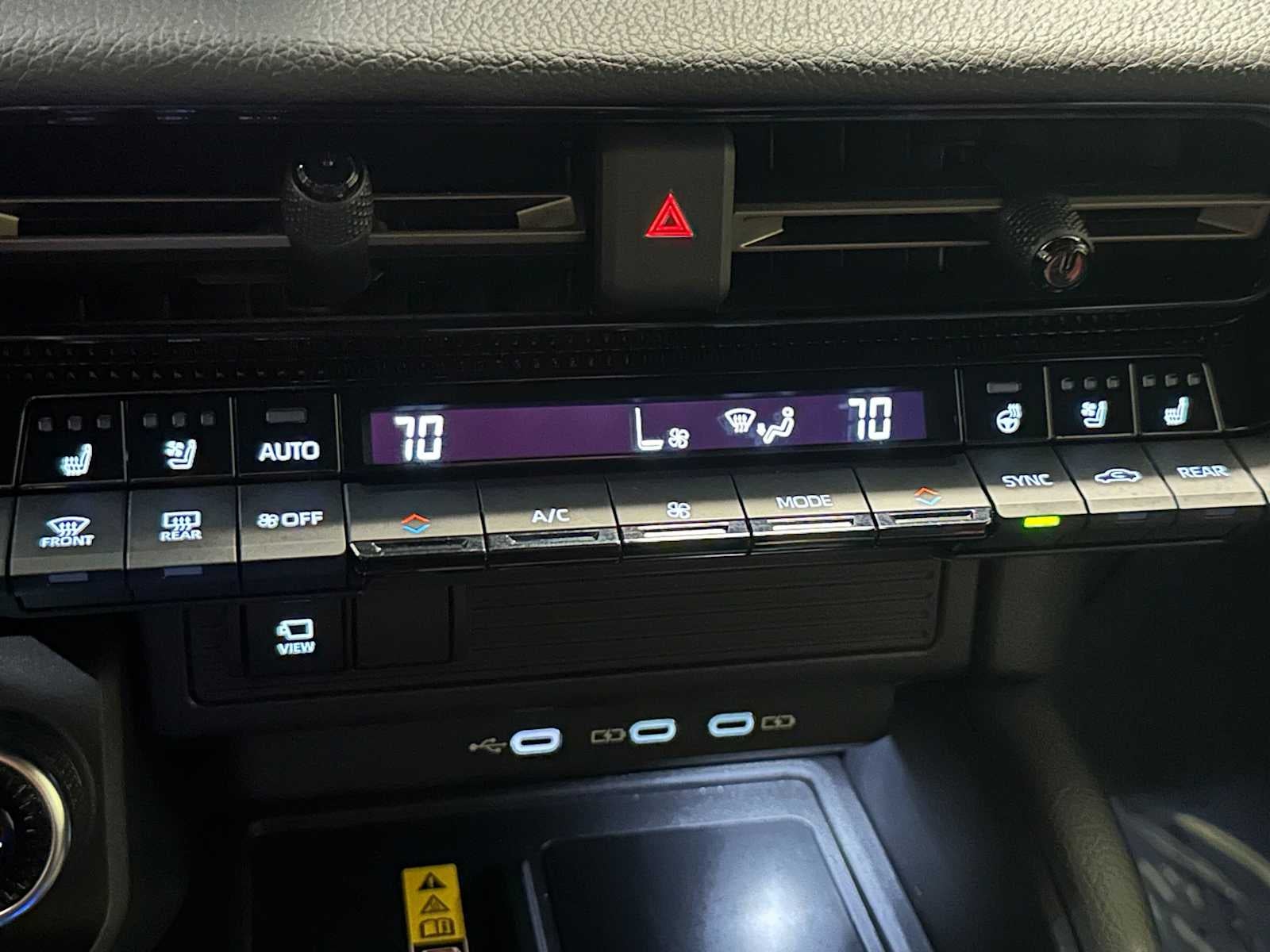 2026 Toyota Land Cruiser 4WD (Natl)