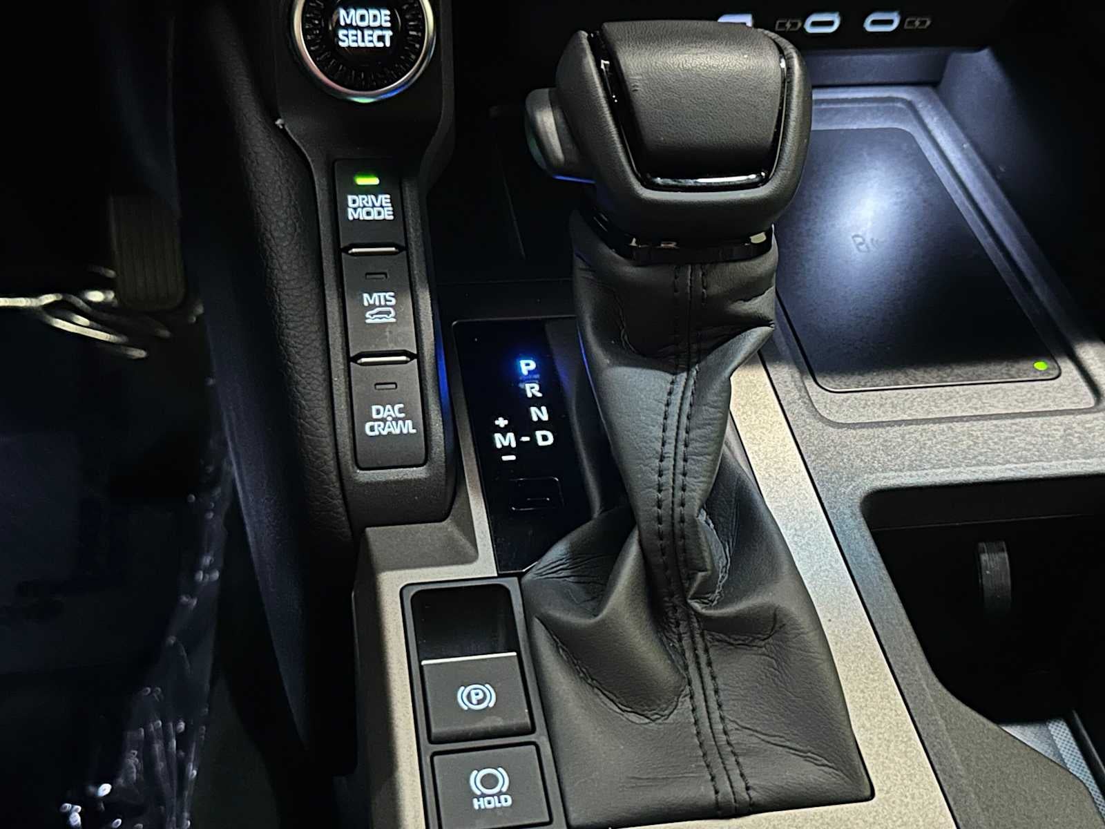 2026 Toyota Land Cruiser 4WD (Natl)