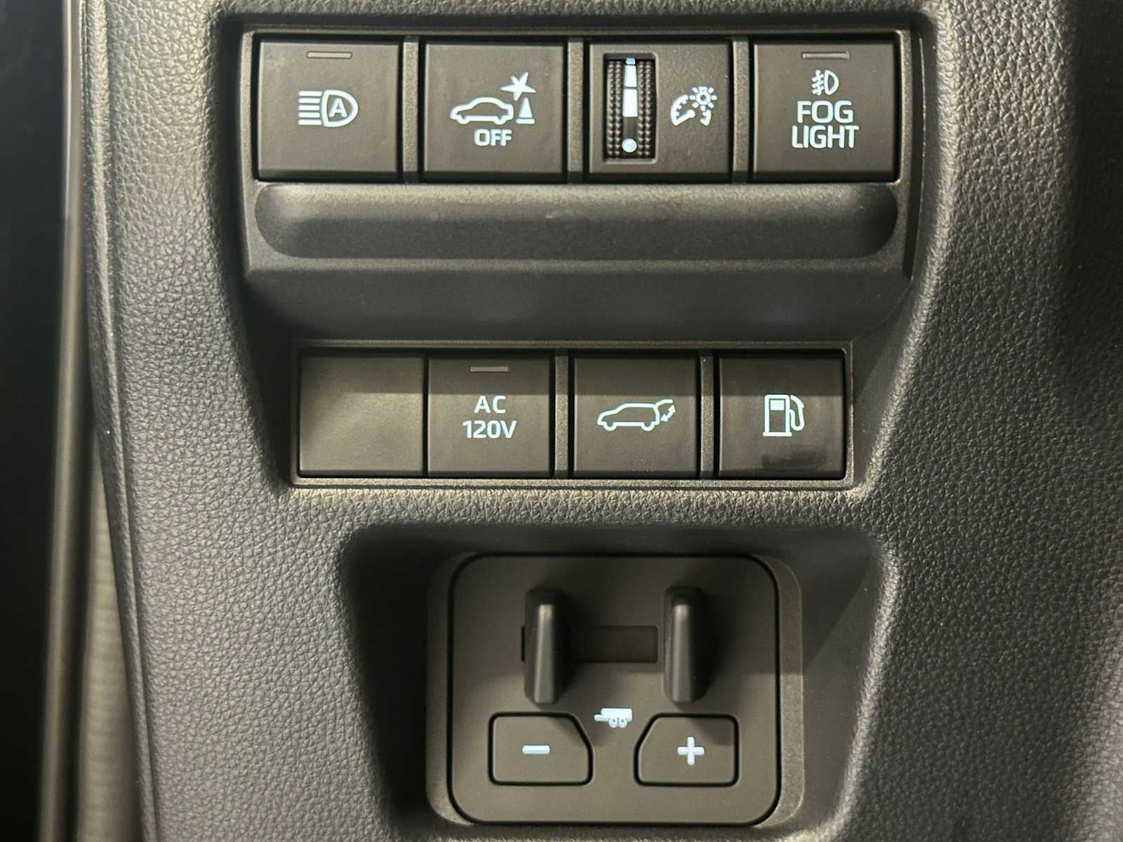 2026 Toyota Land Cruiser 4WD (Natl)