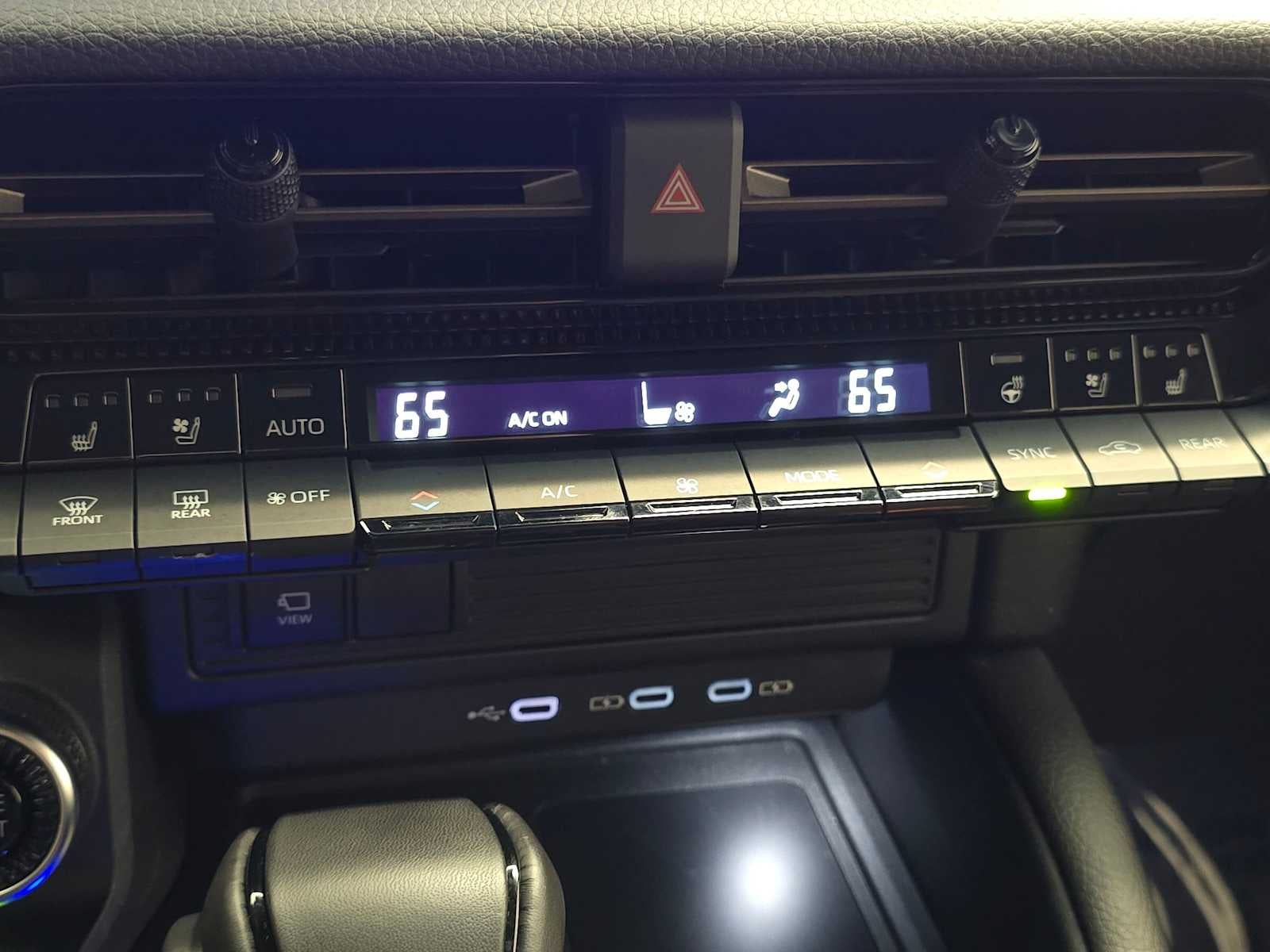 2026 Toyota Land Cruiser 4WD (Natl)