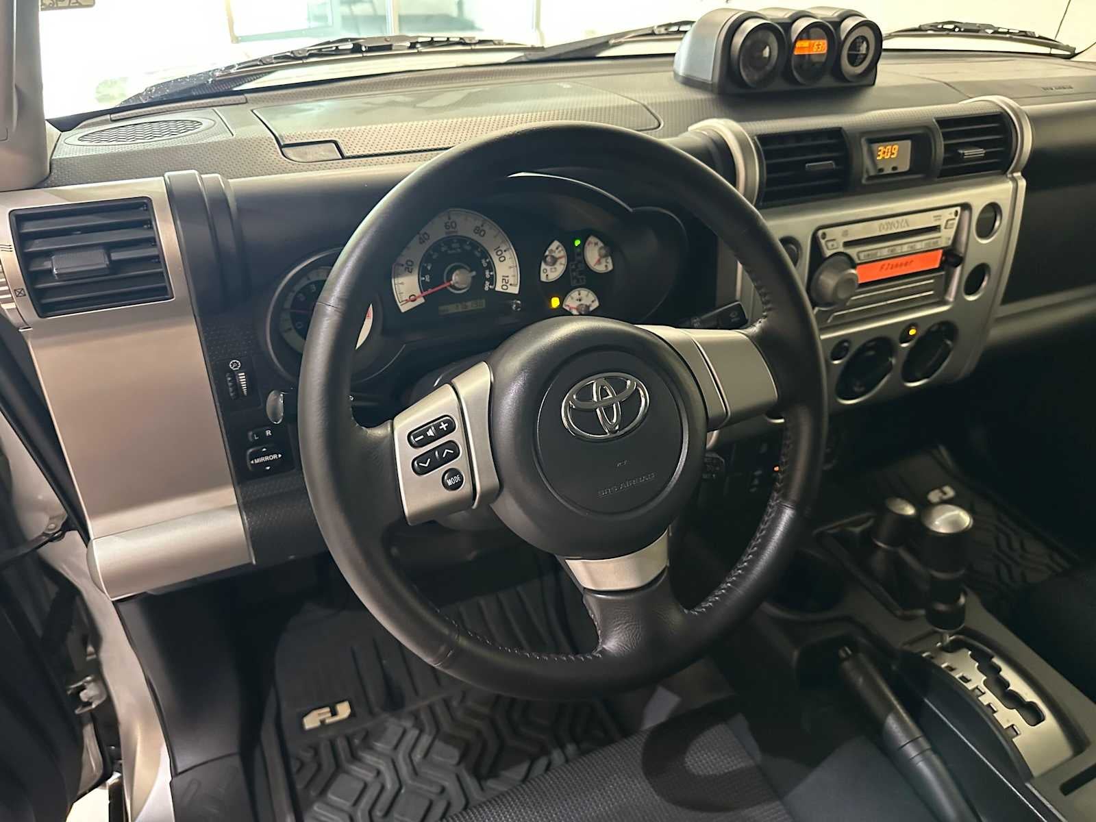 2007 Toyota FJ Cruiser 4WD 4dr Auto (Natl)