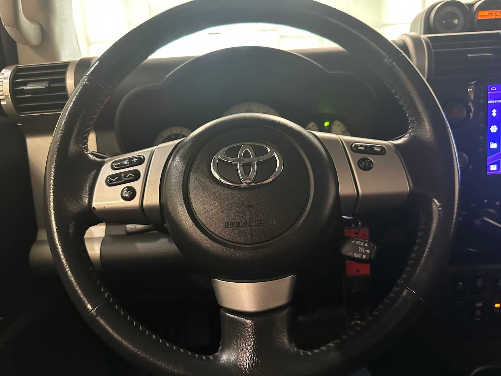 2014 Toyota FJ Cruiser 4WD 4dr Auto (Natl)