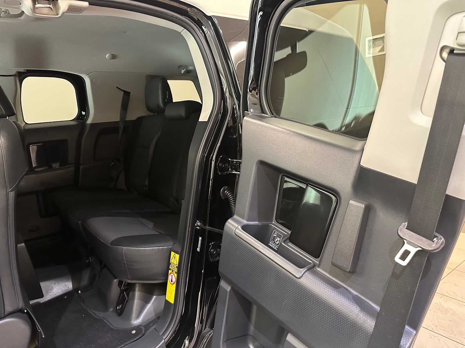 2014 Toyota FJ Cruiser 4WD 4dr Auto (Natl)