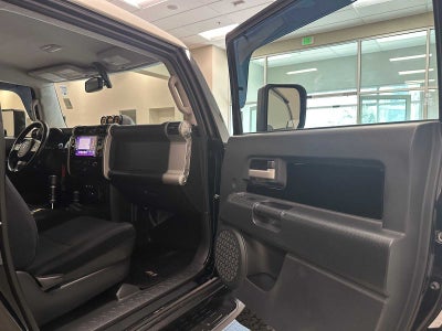 2014 Toyota FJ Cruiser 4WD 4dr Auto (Natl)