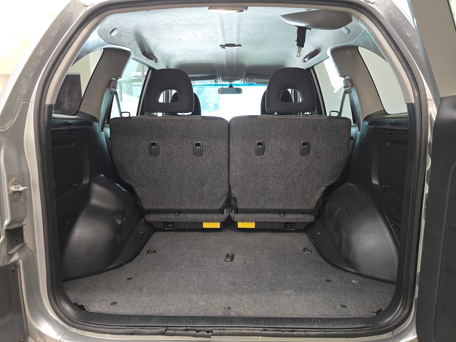 2005 Toyota RAV4 4dr Auto 4WD (Natl)