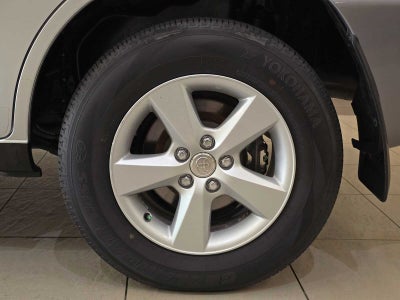 2005 Toyota RAV4 4dr Auto 4WD (Natl)