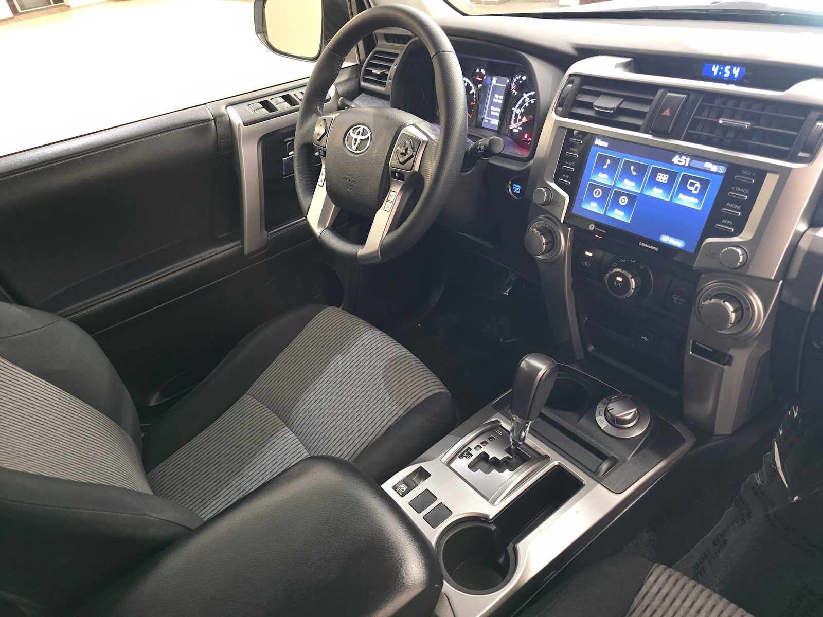 2022 Toyota 4Runner SR5