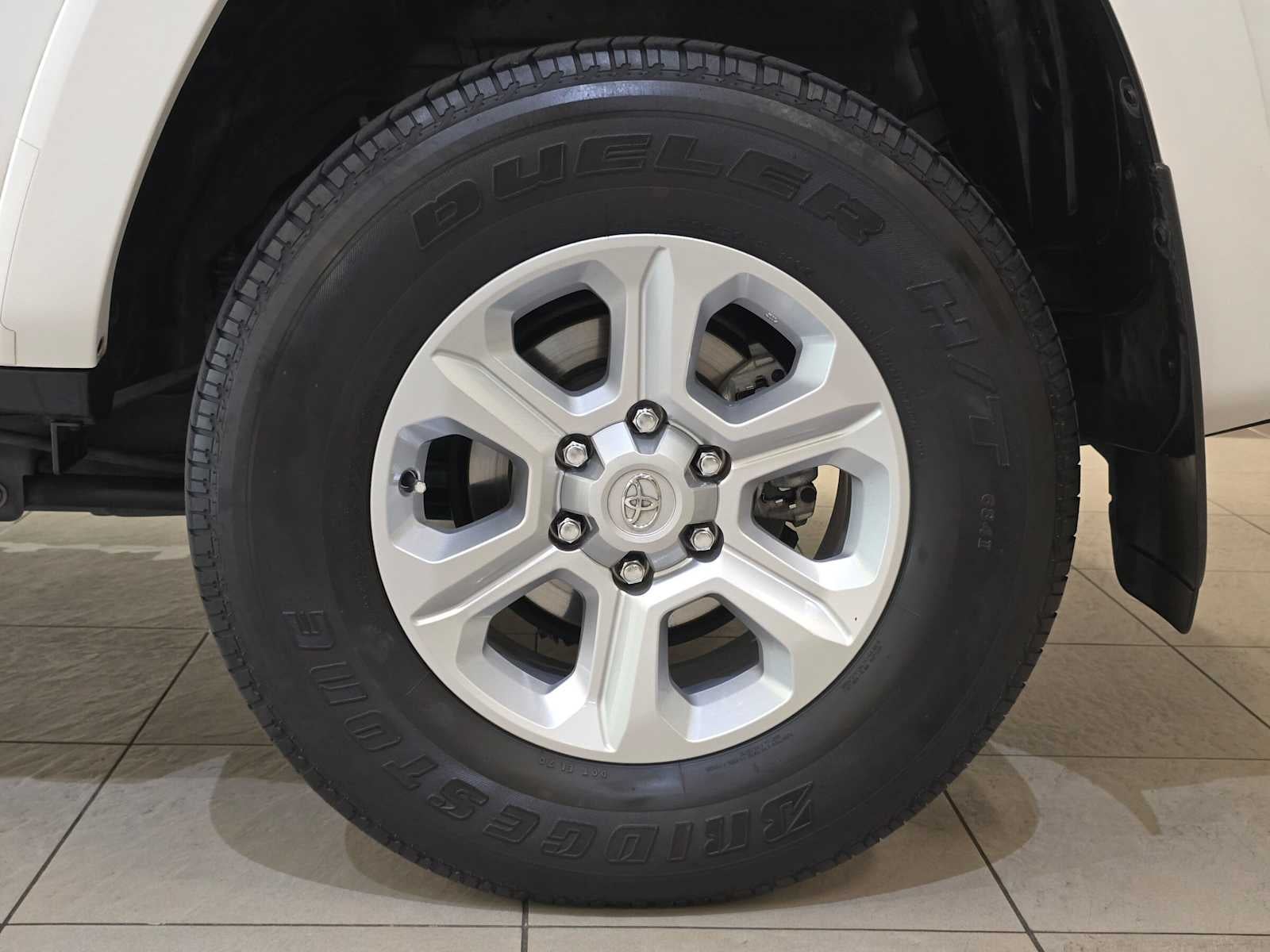 2022 Toyota 4Runner SR5