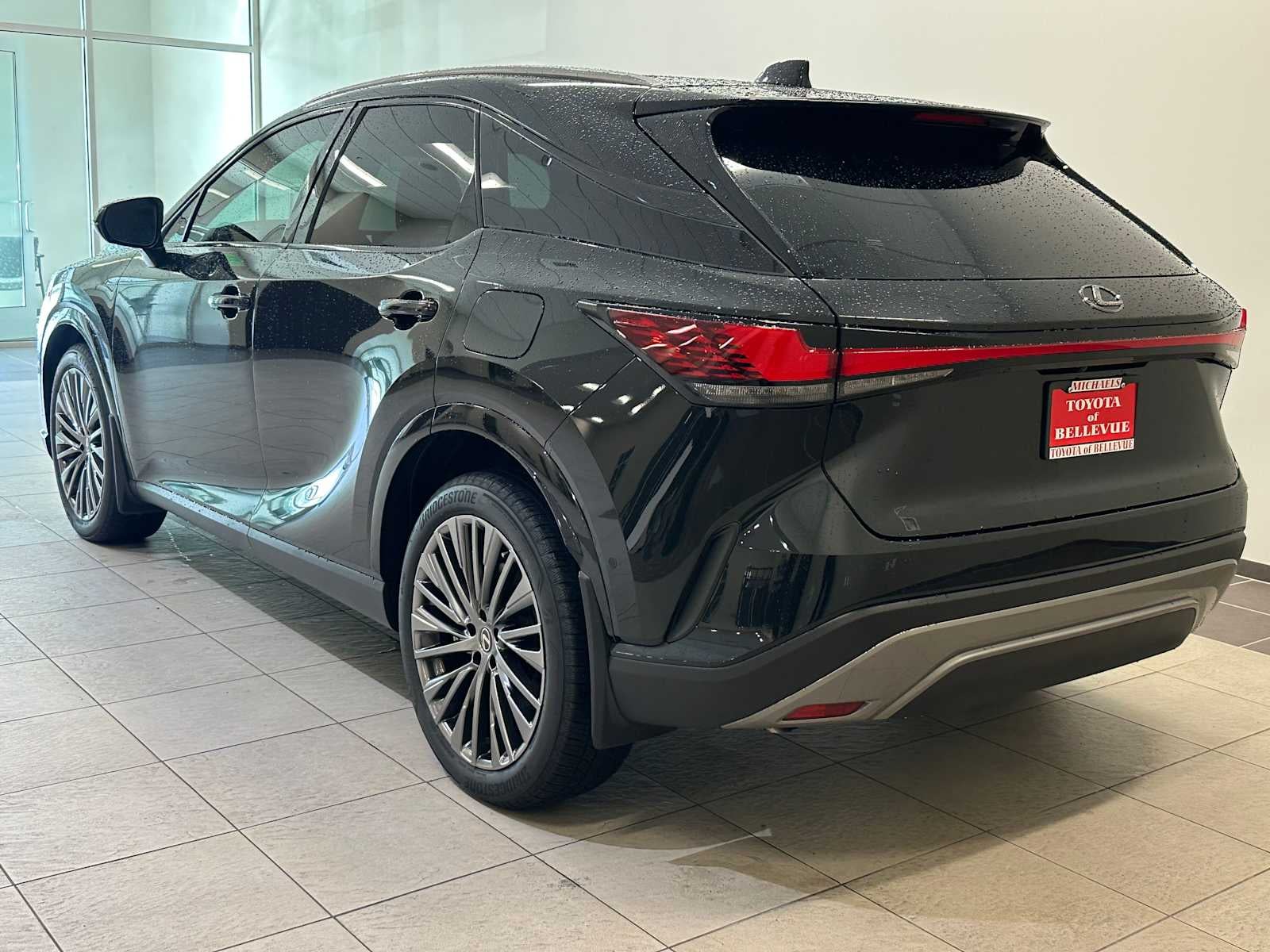 2025 Lexus RX 450h+ Luxury