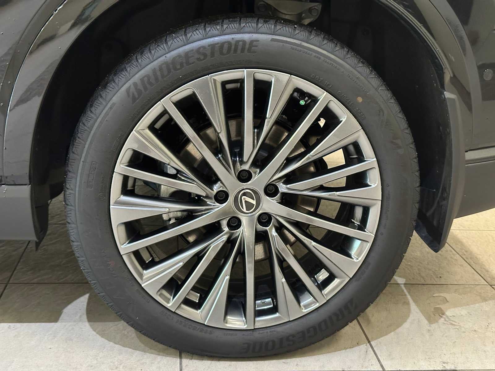 2025 Lexus RX 450h+ Luxury