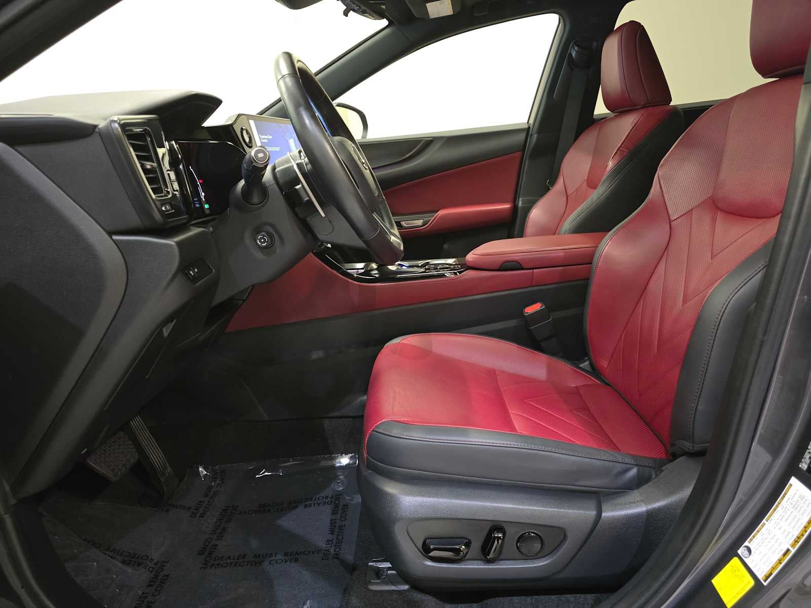 2024 Lexus NX 450h+ Luxury